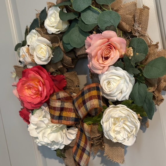 Multi Seasonal Wreath Hand Crafted Harvest Beautiful Stunning Real Looking Roses - Picture 6 of 6